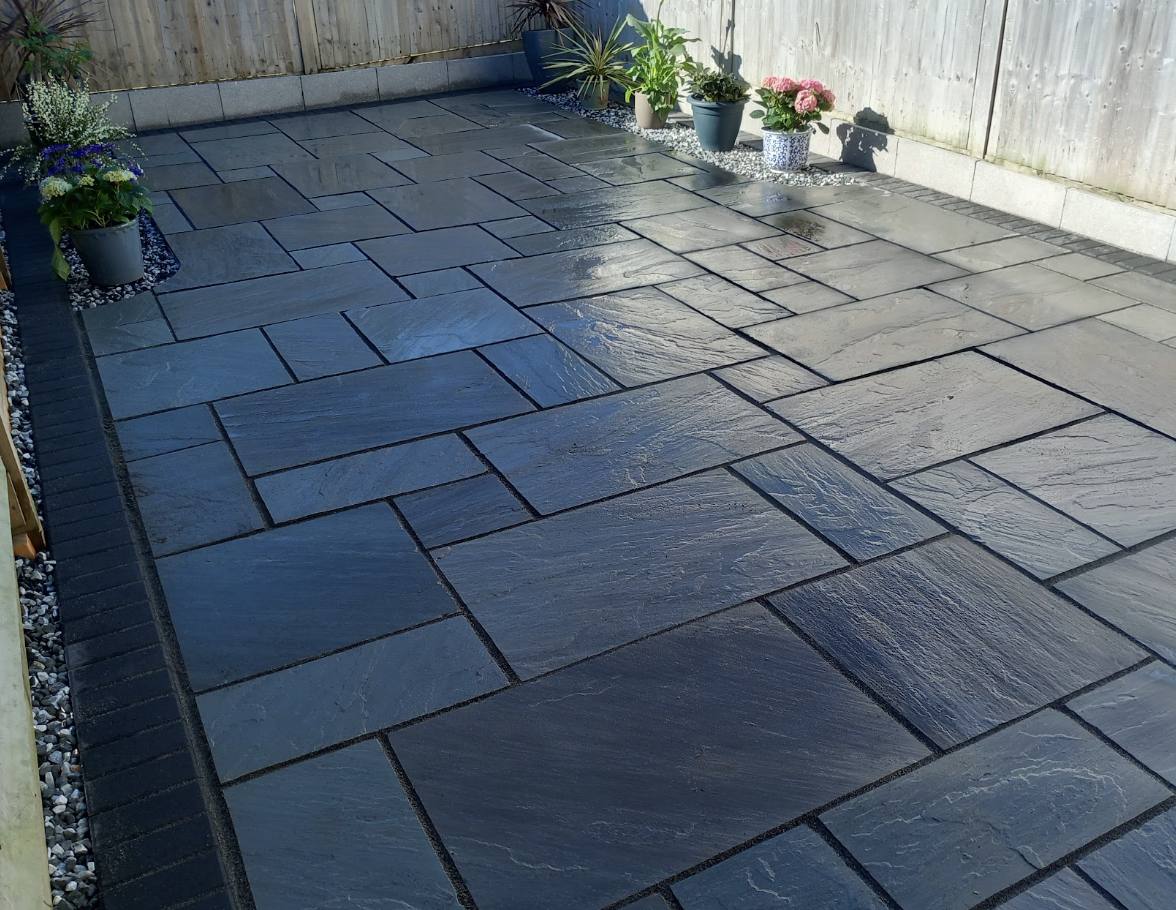 Patio seating area with planters, Kent